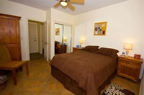 Kaiholo Hale Hotel Paia