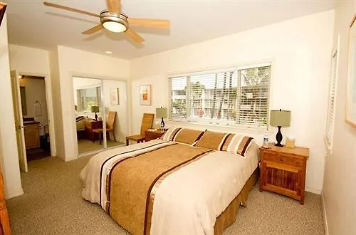 Kaiholo Hale Hotel Paia 3*,