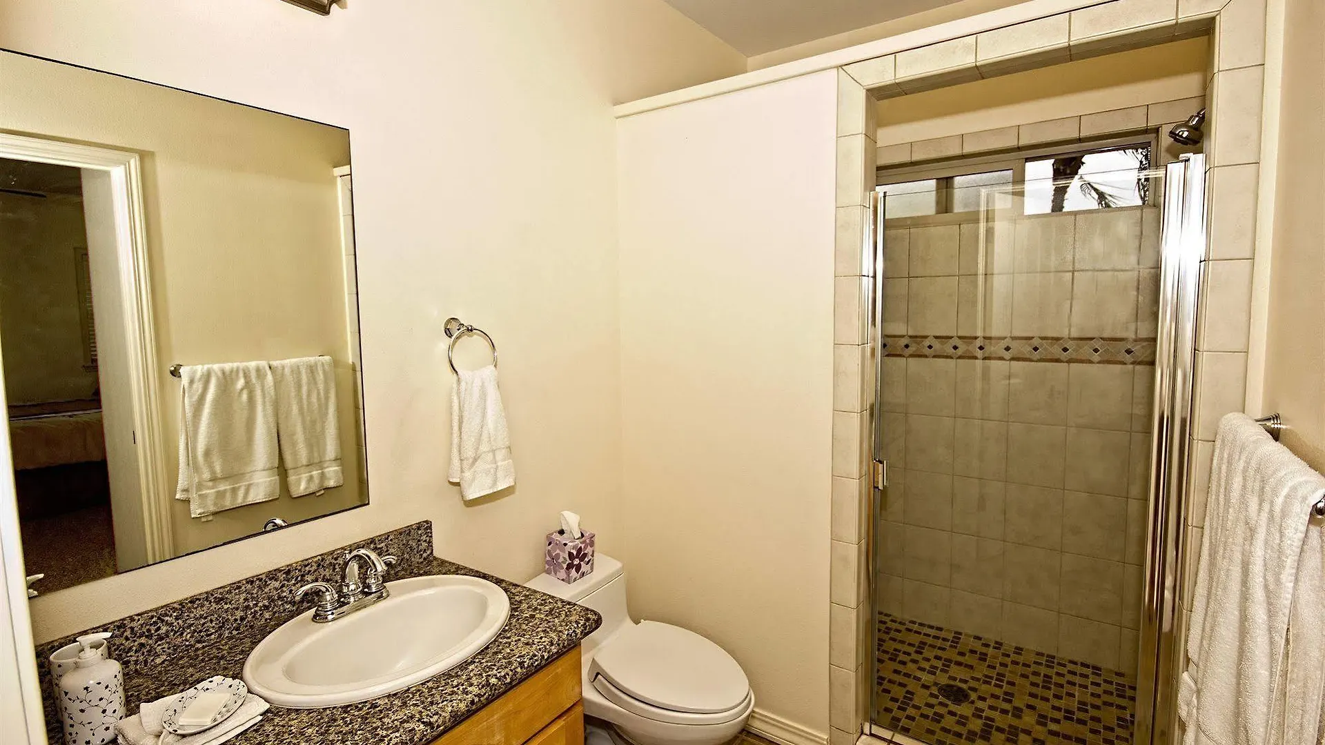 Kaiholo Hale Hotel Paia